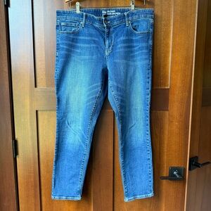 Women’s Gap Girlfriend Jeans Size 14/32 R